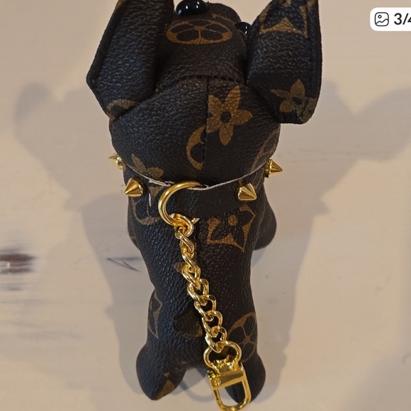 Low Start!! Keychain/Bag Charm adorable dog with spiked collar! Luxury GWP. - Picture 7 of 8